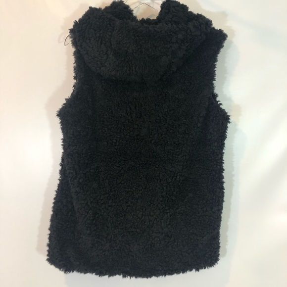 PLUSH TEDDY FAUX FUR ZIP UP HOODIE VEST - Picture 6 of 7